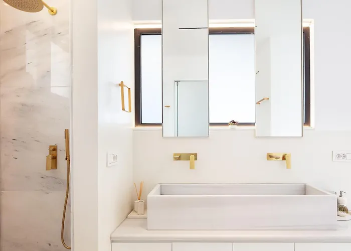 Casablanca * Chania (Crete)